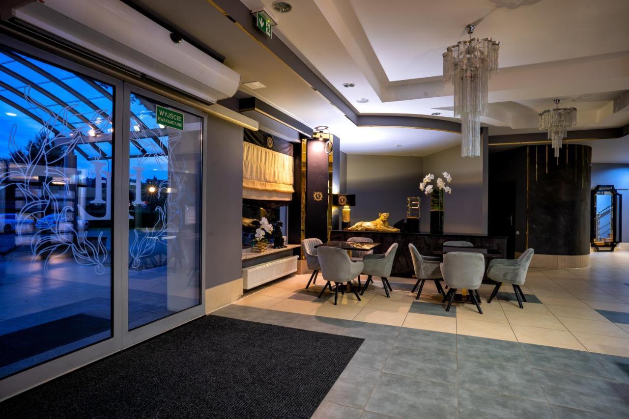 Hotel Lord Gorlice Exterior photo